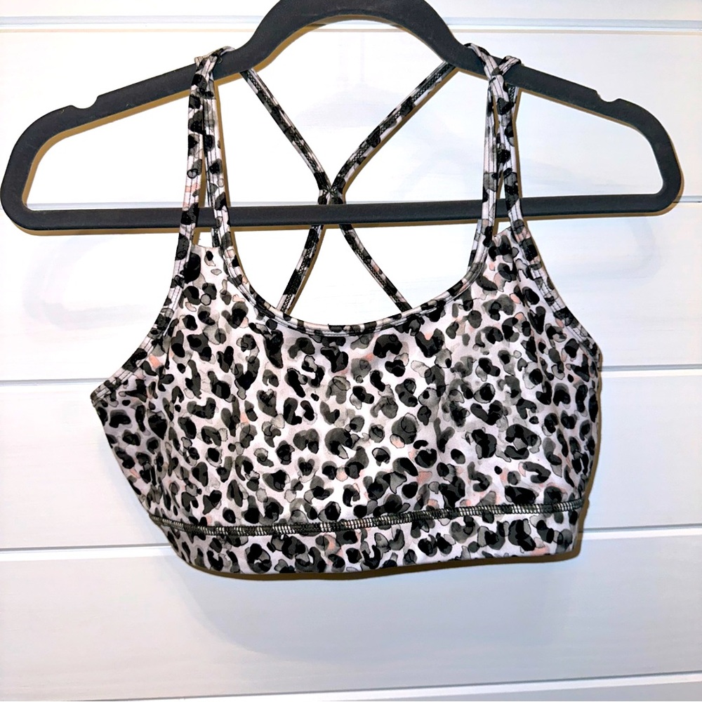 Sports bra